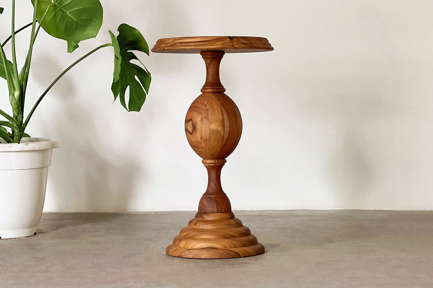 Tapi Side Table-Uttarakhand Teak