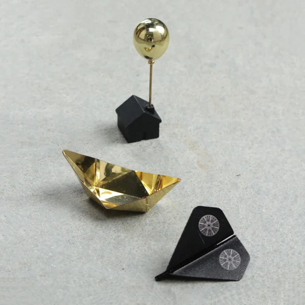 Play Plane Black Set of 2