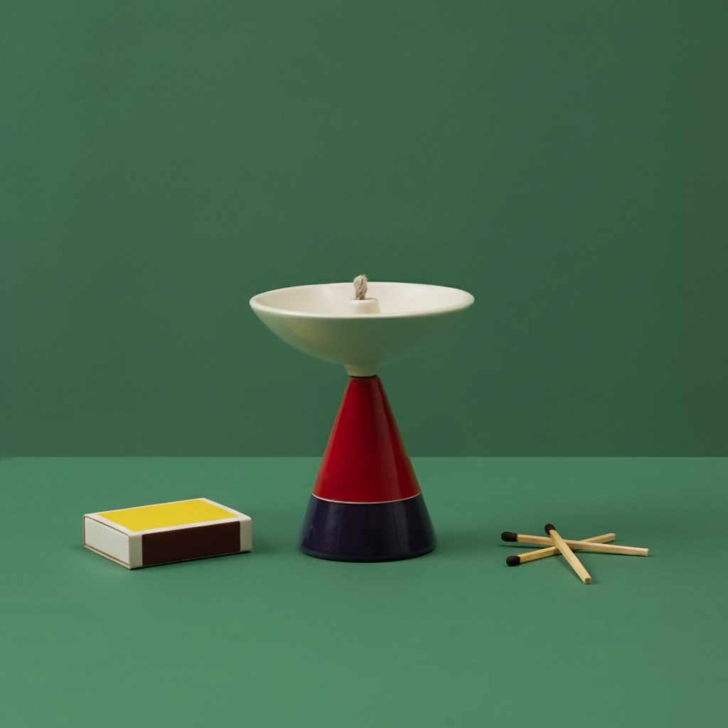 Urban Tweeter Pop - Oil Lamp in Block Red