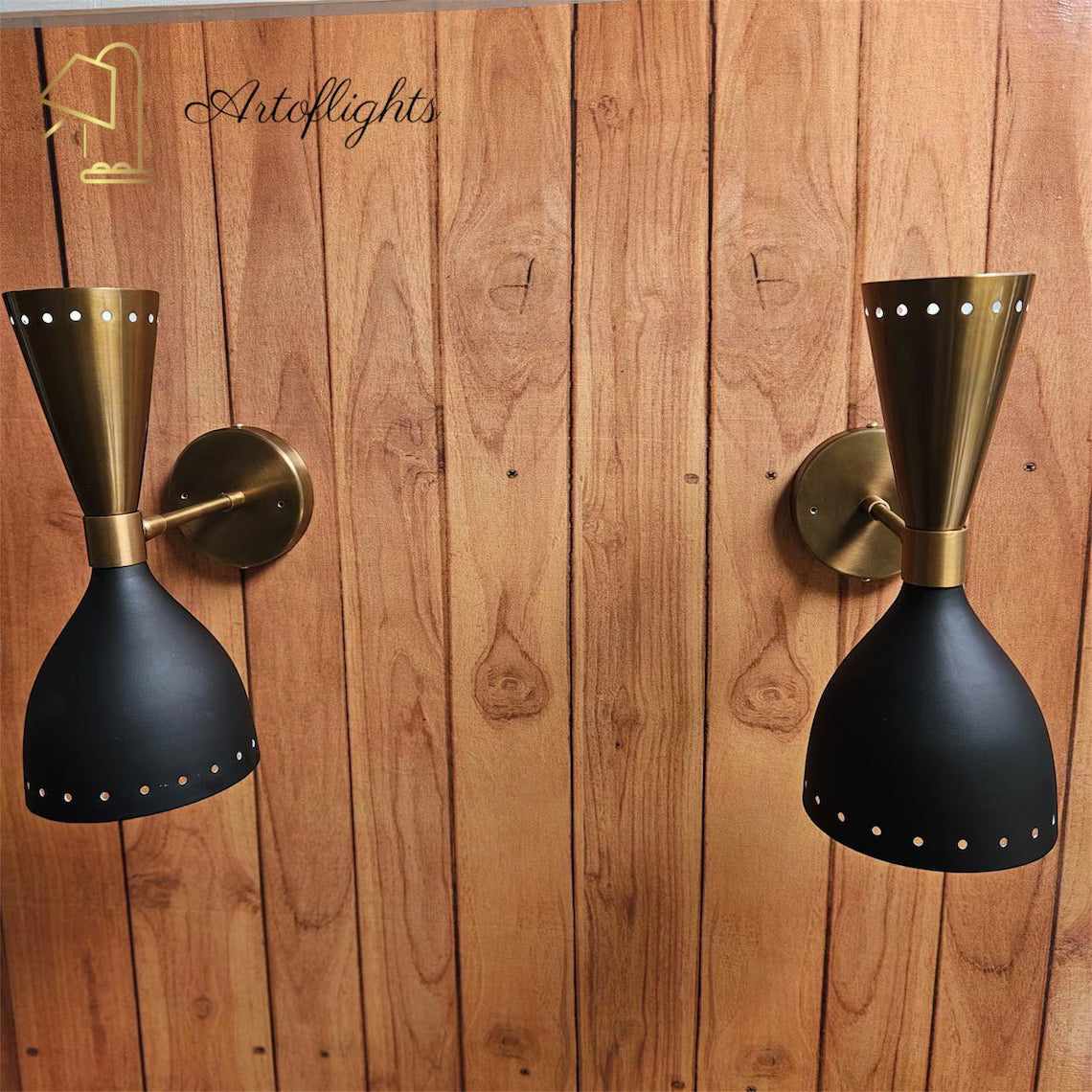 Italian Mid-Century Brass Diabolo Wall Sconce – Vintage Luxury Lighting