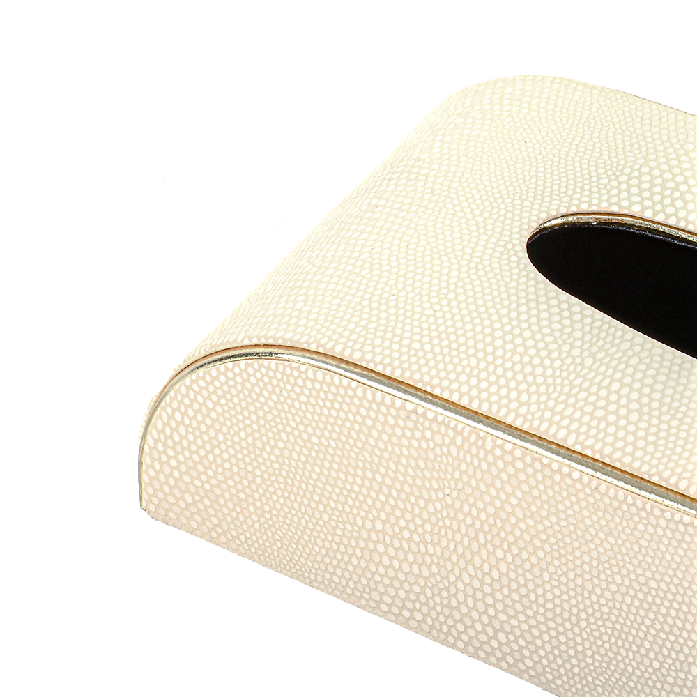 Serpentine Curve Tissue Box