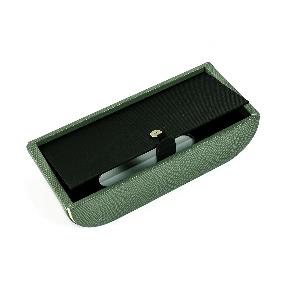 Serpentine Curve Tissue Box