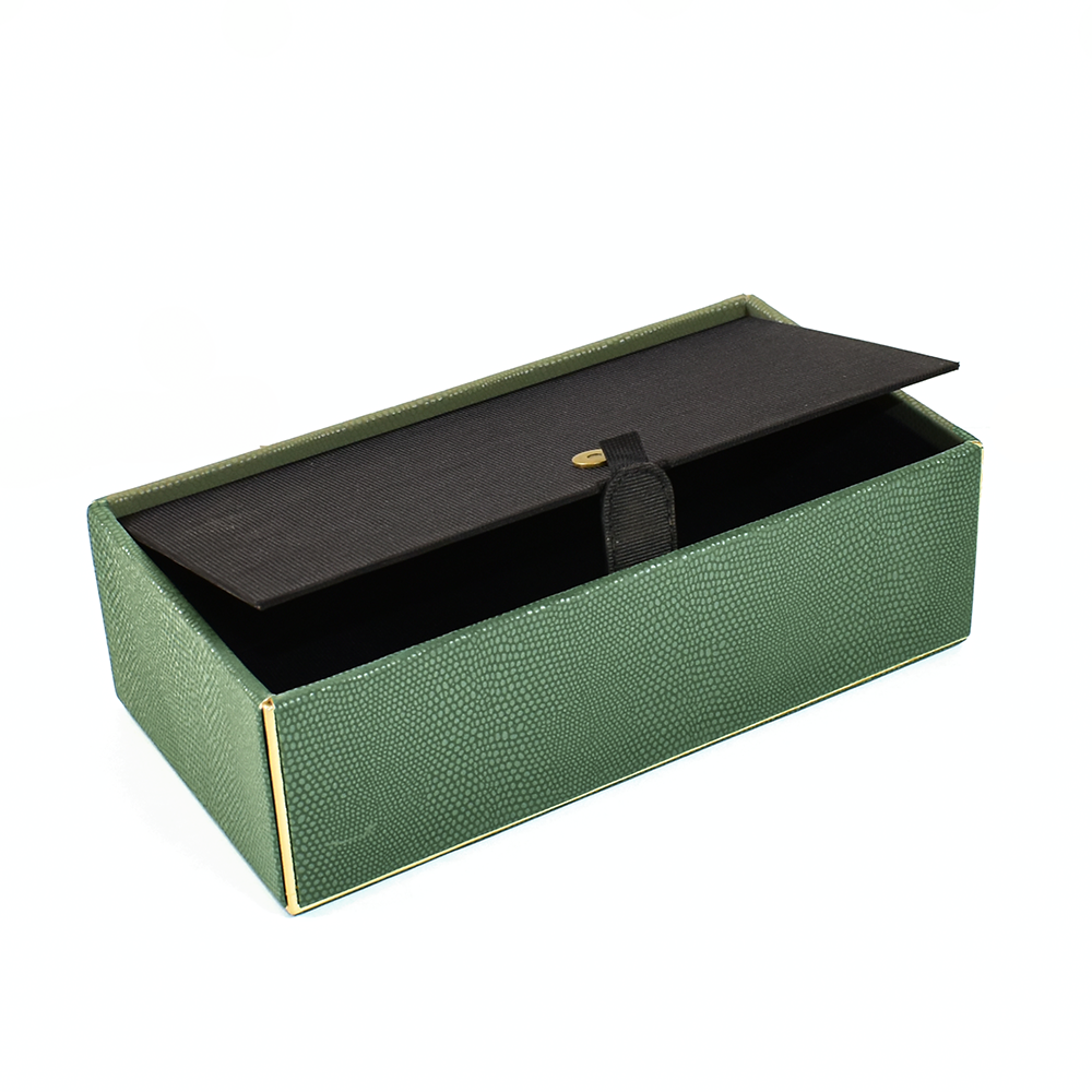 Serpentine Rectangle Tissue Box