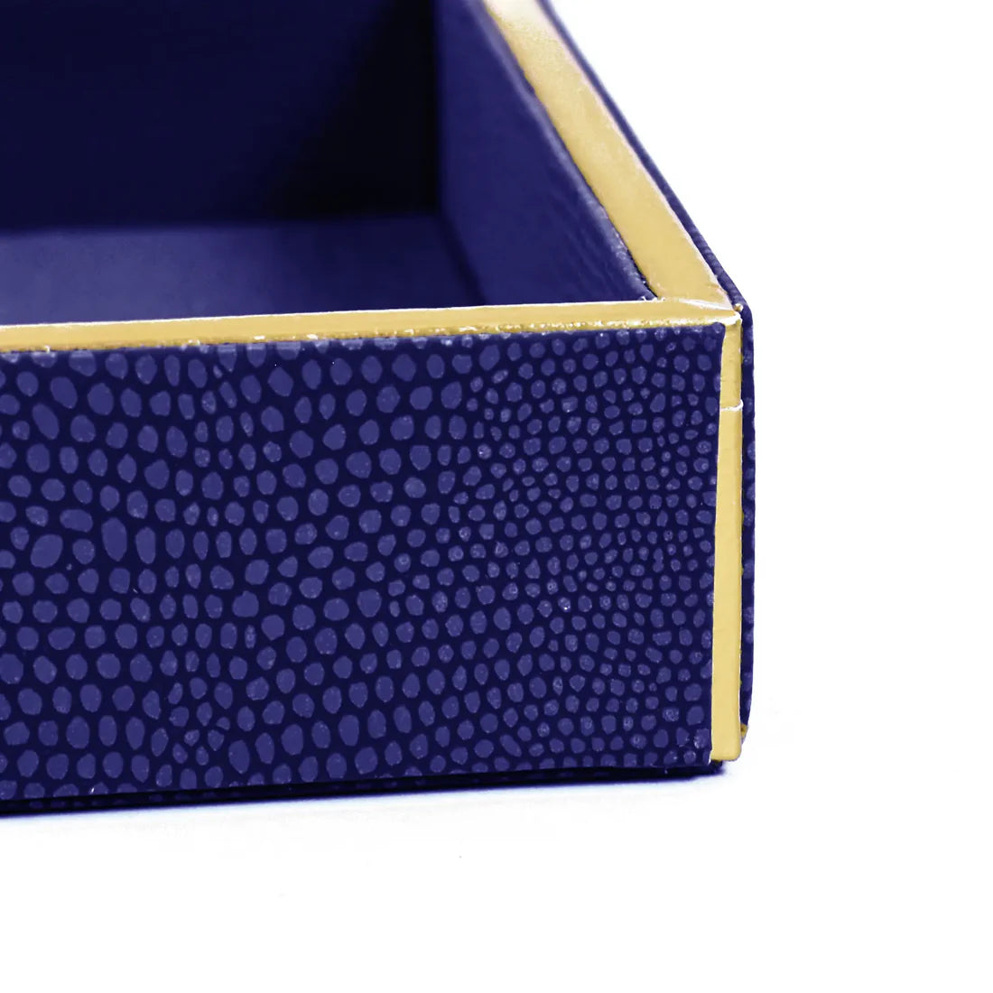 Serpentine Towel Tray