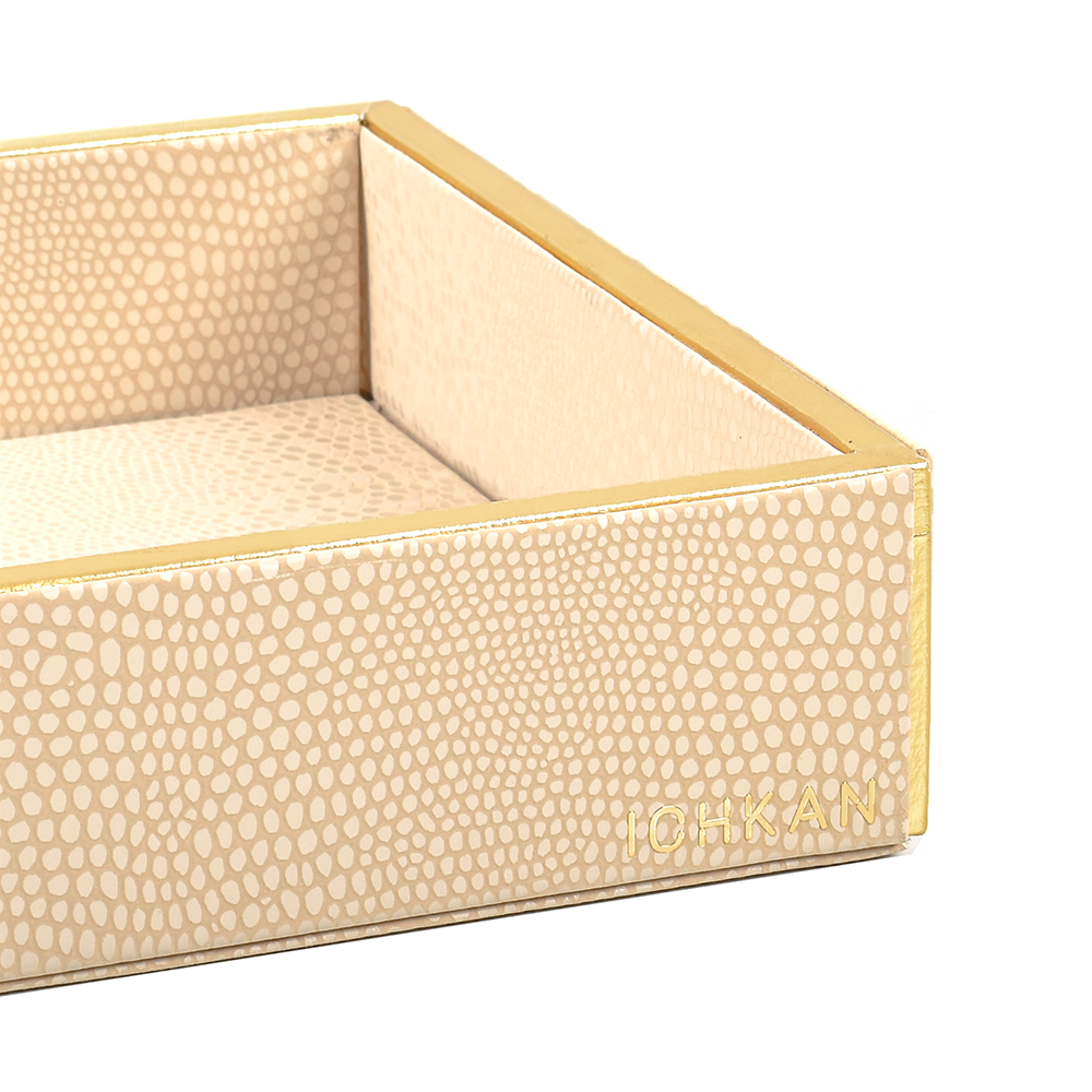 Serpentine Towel Tray