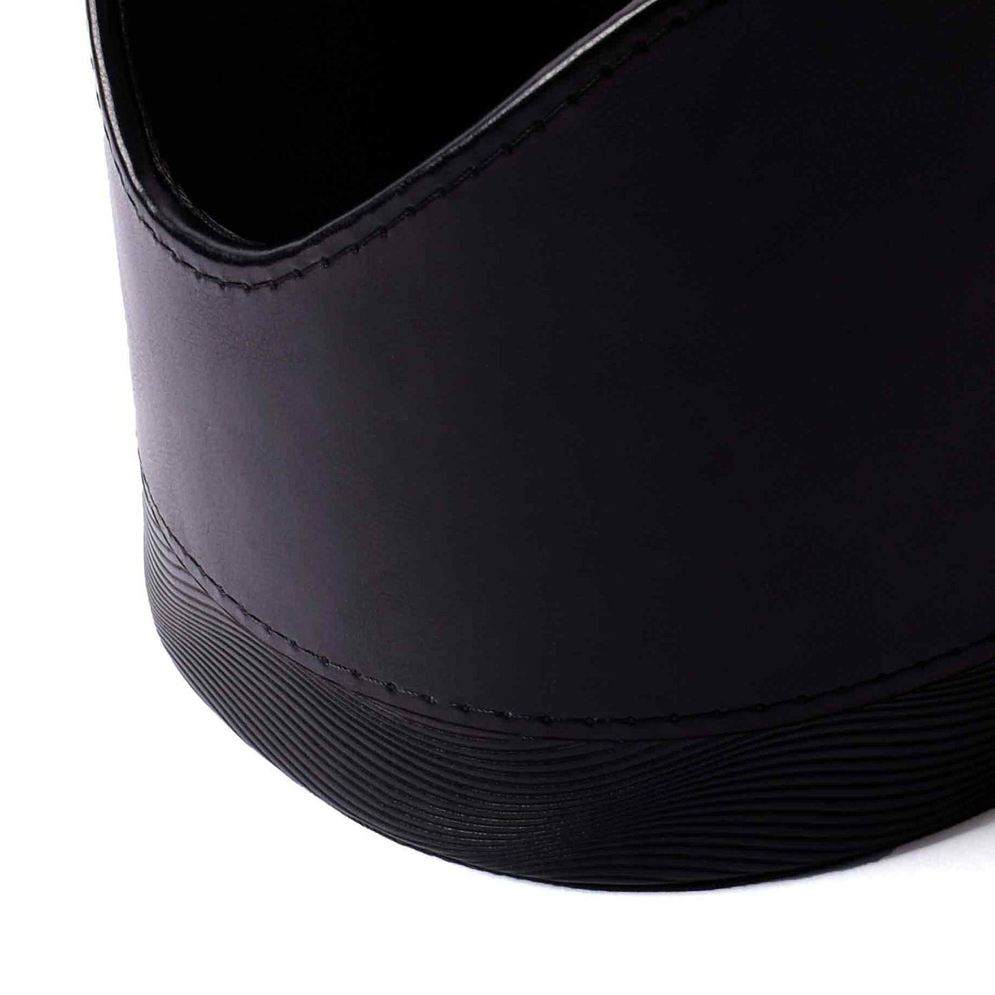 Wave Remote / Stationery Holder