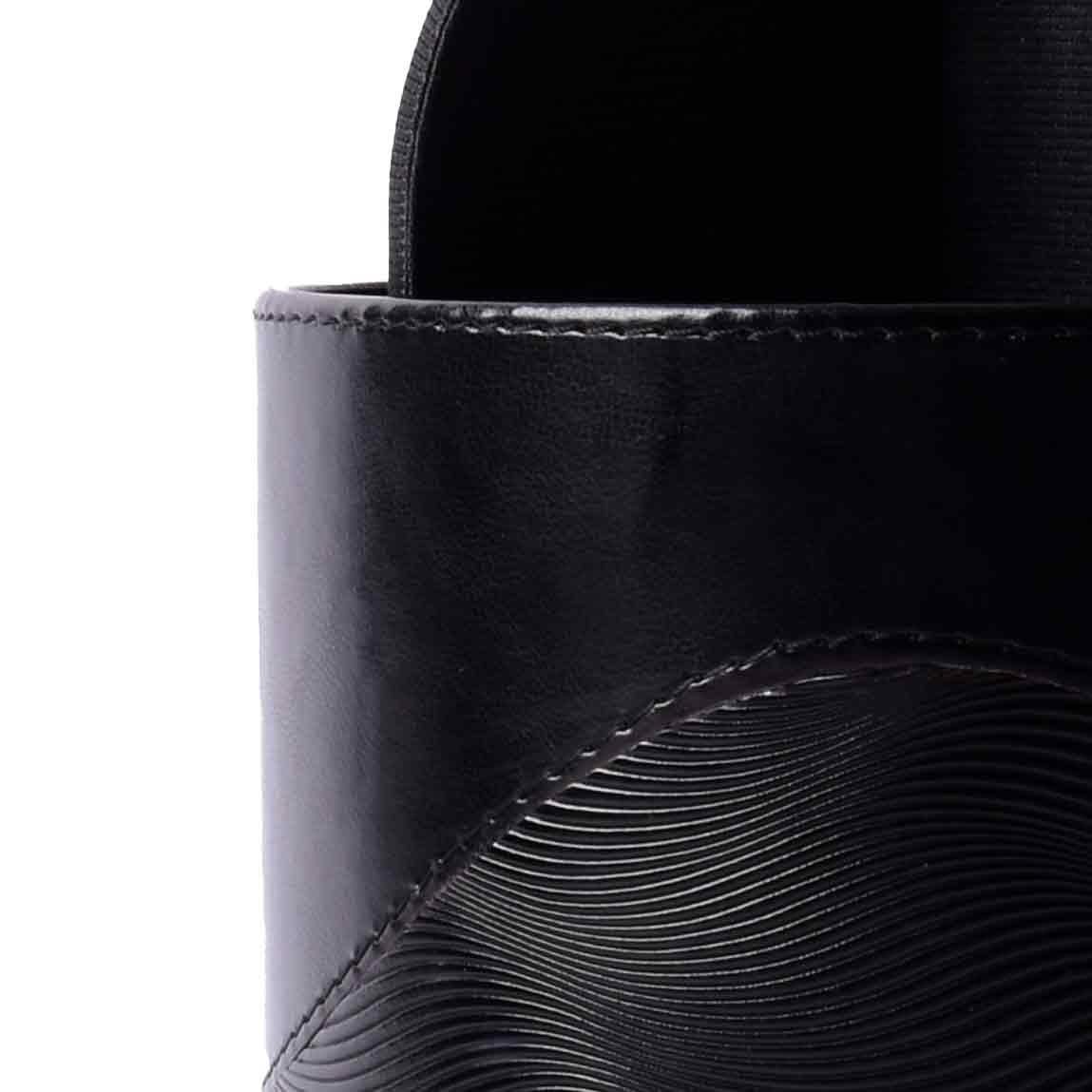 Wave Rotating Cosmetic/Pen Holder