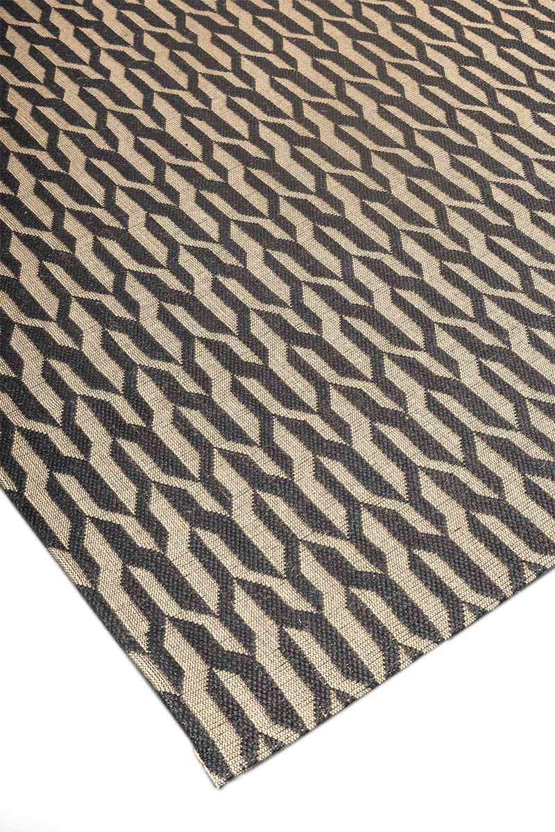 Hexalink 8x10ft Rug