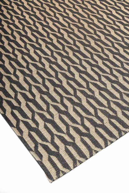 Hexalink 8x10ft Rug